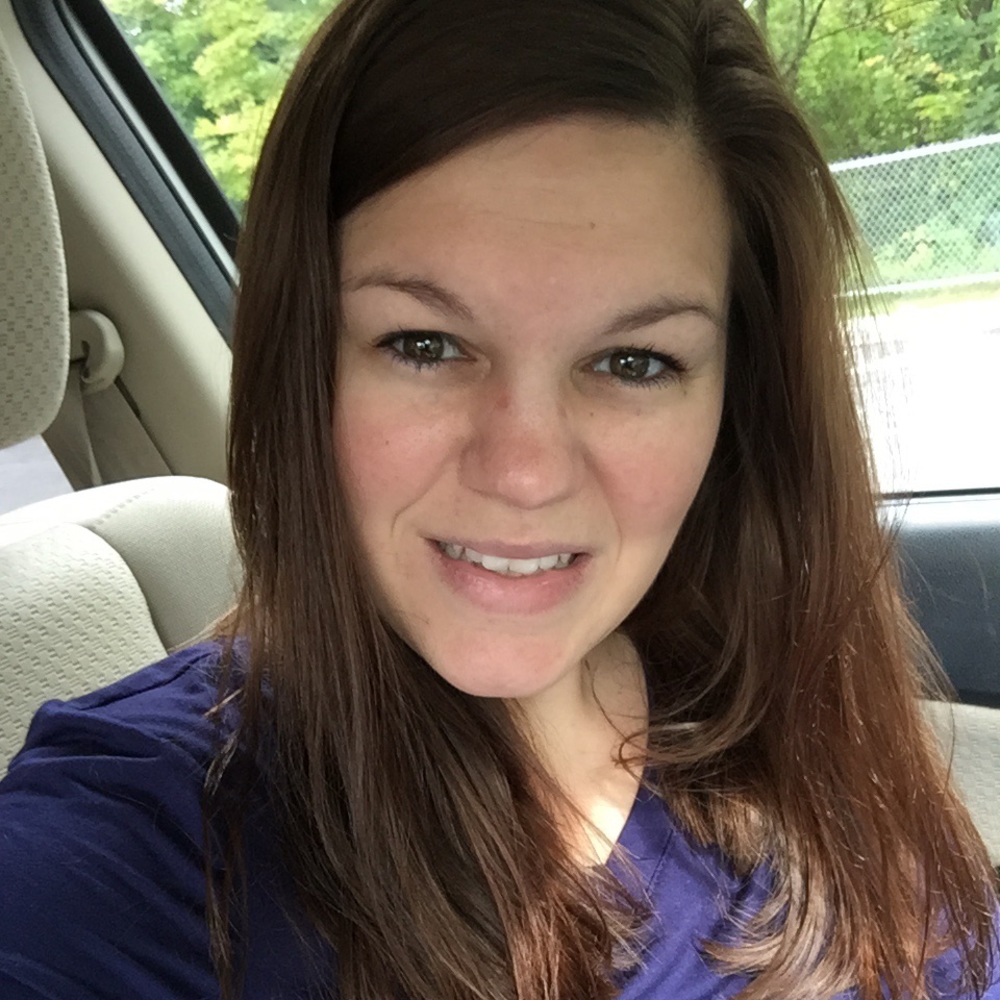 Meet your Posher, Lauren